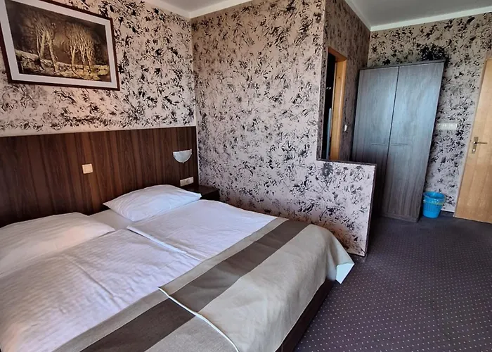 With Private Parking And Breakfast,seaview *